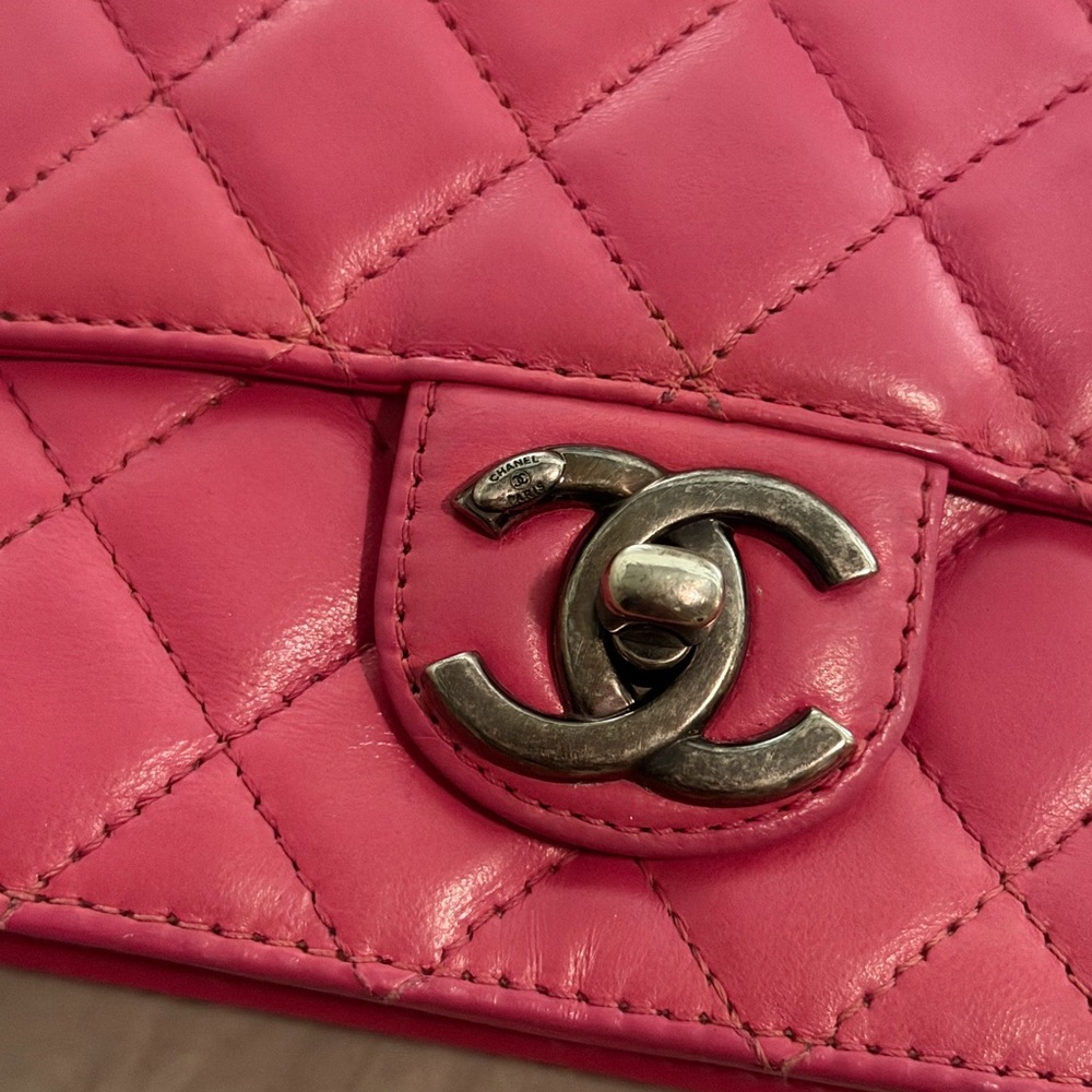 Authentic Chanel Classic Mini Square Single Flap … - image 10